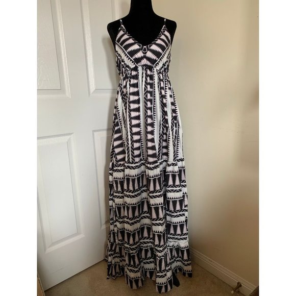 Geo Print Ruffle Hem Cami Dress - Picture 5 of 6